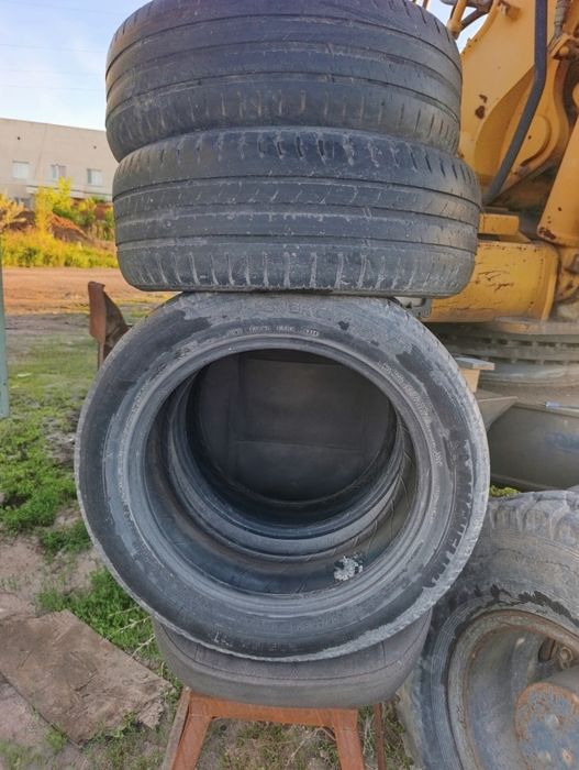 Продам 205/55/16  шины