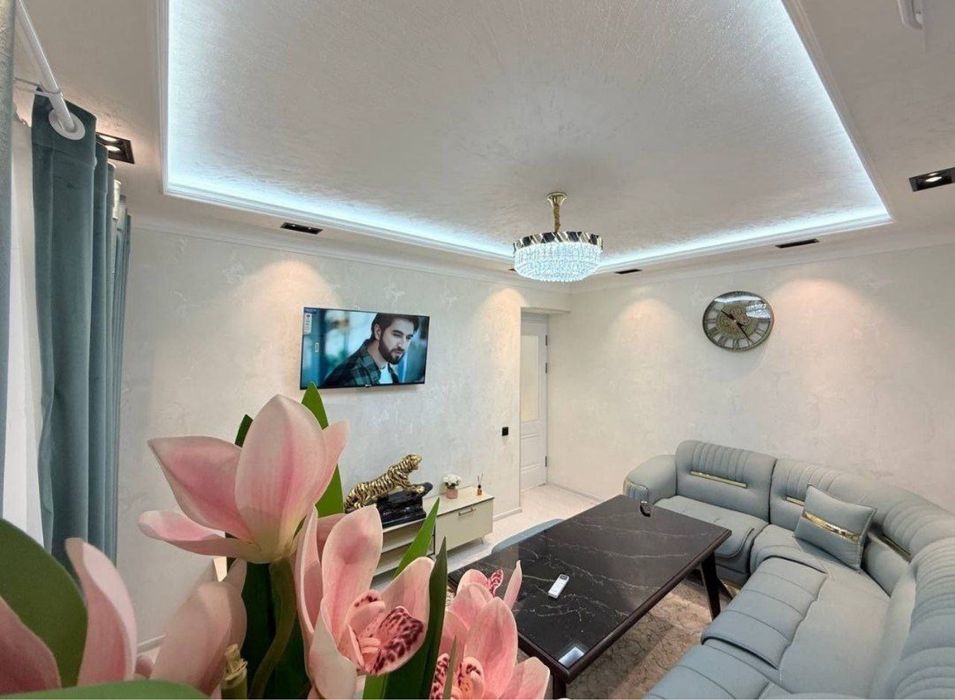 Сдается 2 ком Чиланзар 11 квартал