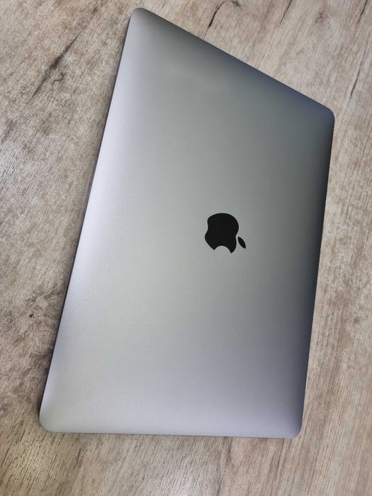 Apple MacBook Pro 13 инча Intel Core i5