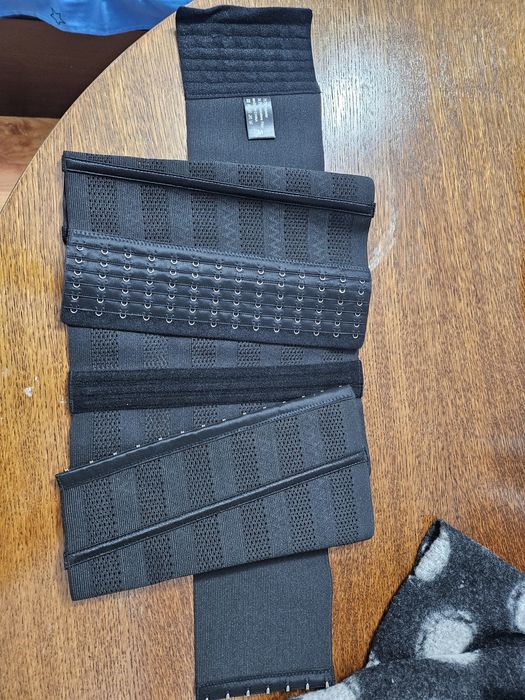 Corset modelator Shein