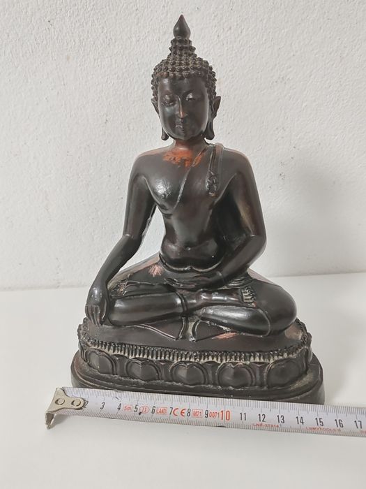 Statuetă Buddha în poziție de meditație