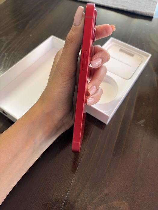 Iphone 13 Red - използван