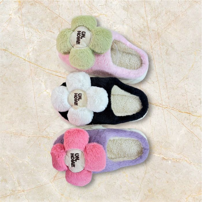 Удобни топли меки пантофи