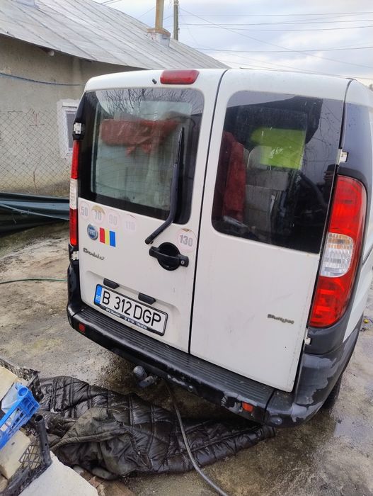 1000€ neg.Vând fiat doblo multijet 1.3 motorina