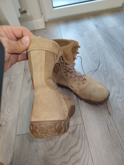 Bocanci militari Rocky