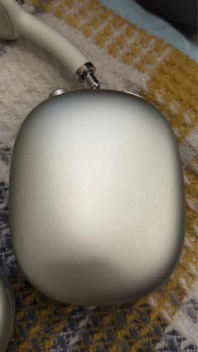 Air pods max 