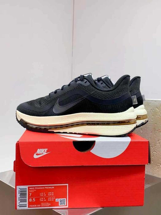 Нови мъжки маратонки Nike Pegasus Premium black/white размер 41 и 42