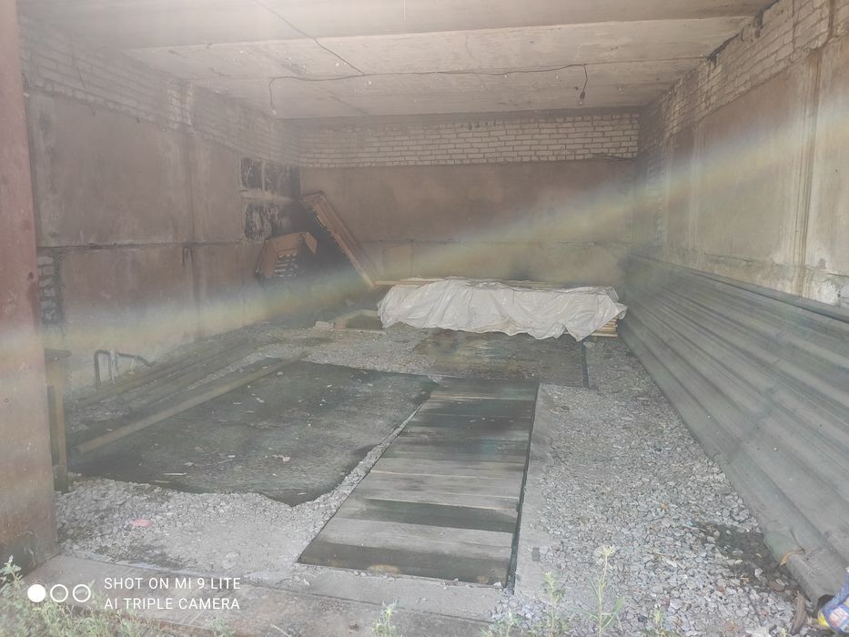 Продам гараж в Восходе