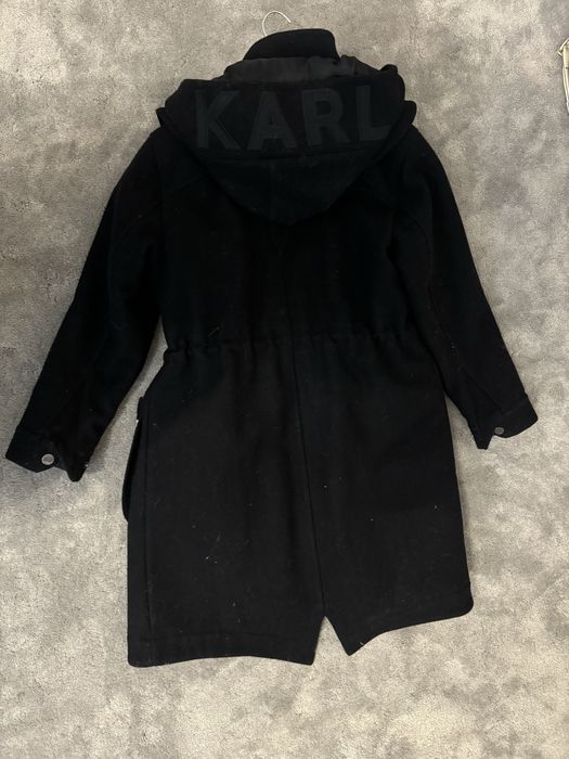 Karl Lagerfeld палто