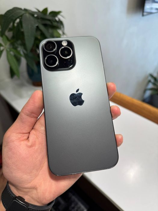 iPhone 16 pro max