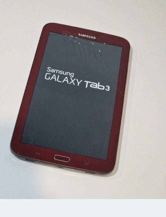 Tableta Samsung Galaxy Tab 3 cu display fisurat