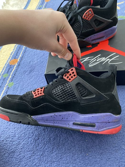 Продам кроссовки