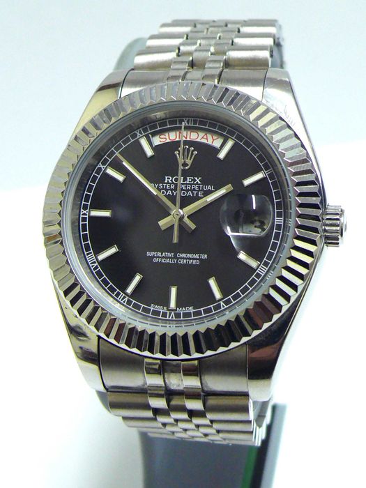 ROLEX OYSTER PERPETUAL DAY-DATE Автоматичен ръчен часовник, работещ