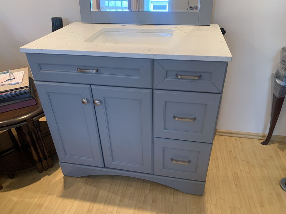 Set mobilier baie / dulap cu chiuveta incastrata in blat