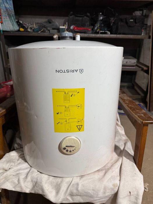 Аристон 50 литрли б/у ишлатилган ,ишлаб турибди
