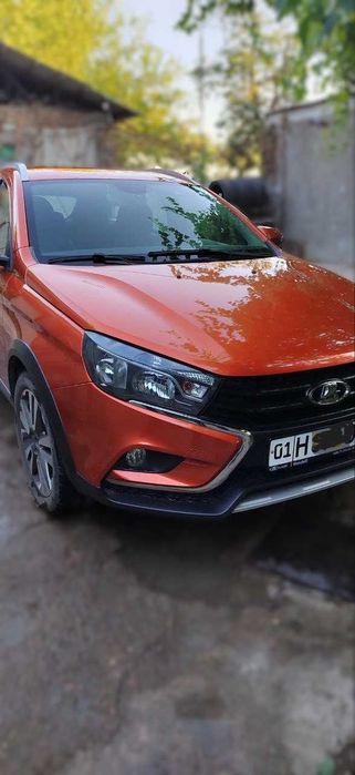 LADA VESTA SW-CROSS в хорошем состоянии
