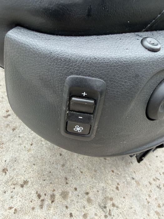 Кожен салон Passat b7 обдухване и масаж