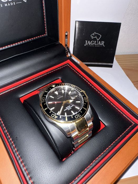 Jaguar J863/D 44mm Sapphire