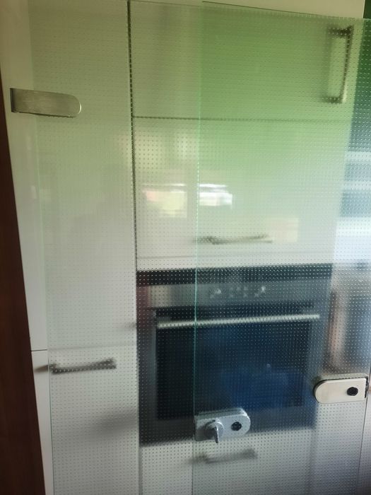 Uşă de sticlă (mată)