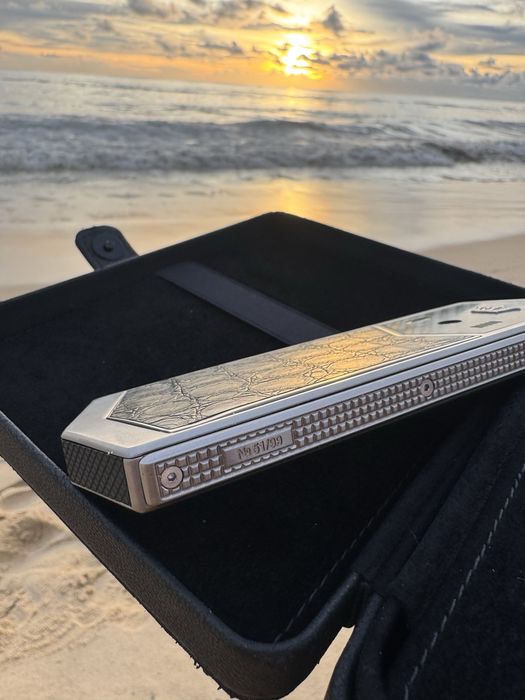 Nokia 8800•6500• Carbon Caviar Viking Ragnar