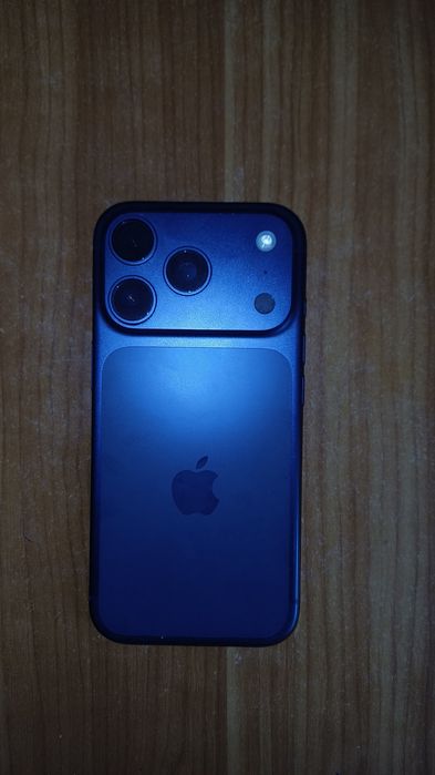 iPhone 17 Pro nou , folosit o luna maxim