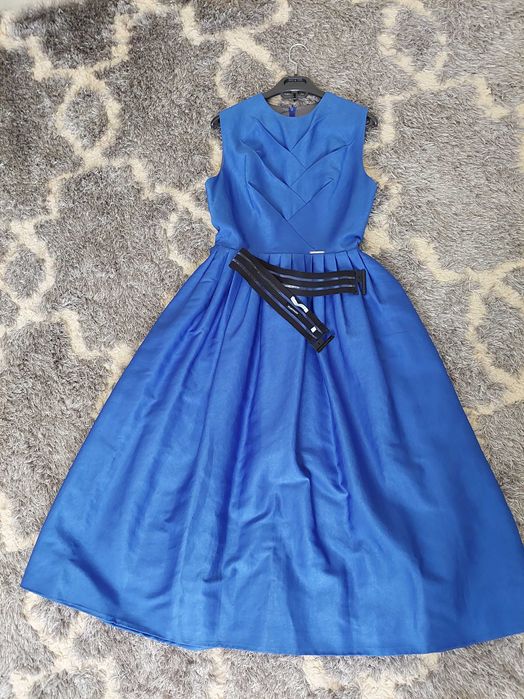 женское вечернее платье