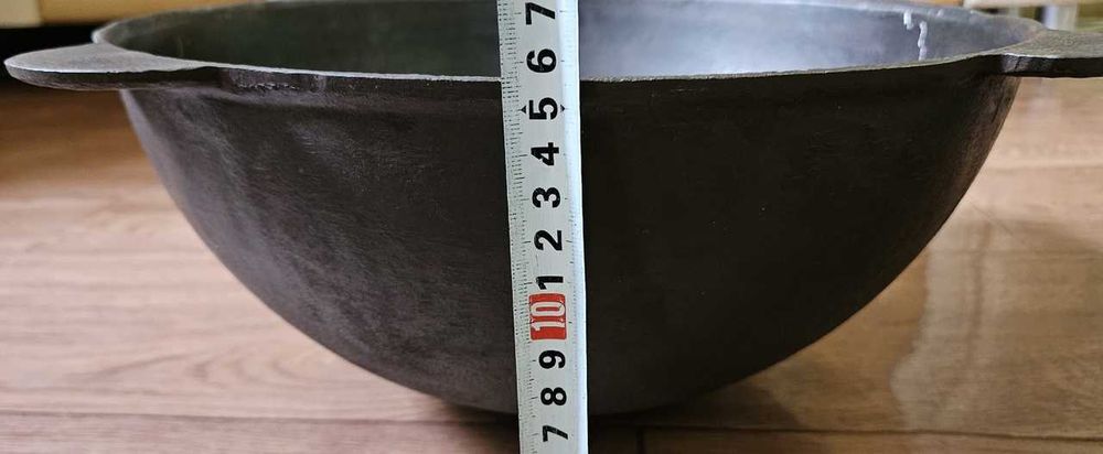 Казан чугунный СССР  8 литров