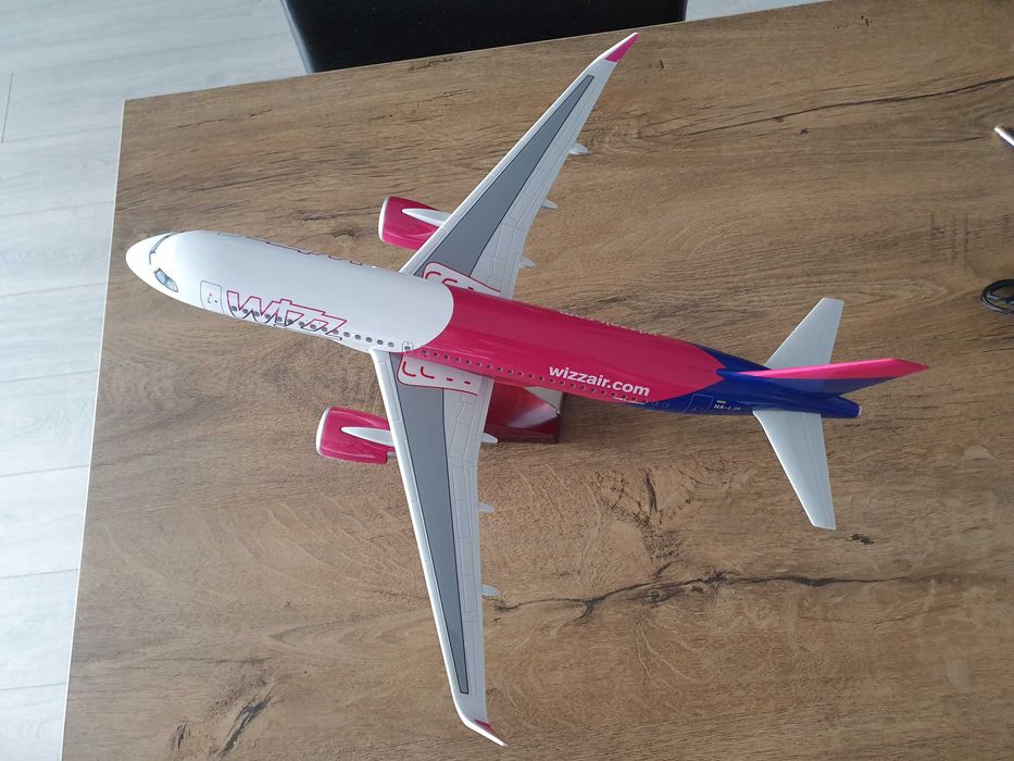 Macheta uriașă de avion WizzAir | Decoratie | Perfect pentru cadou