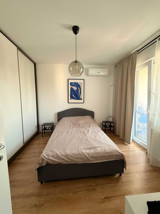 Studio de închiriat Aparatorii Patriei/Dimitrie Leonida