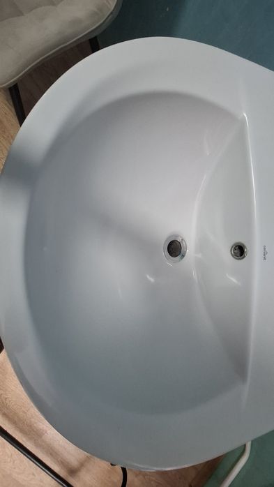 Продам раковину с подставкой