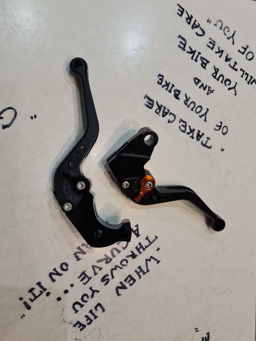 Z1000/Z1000SX Лостчета за спирачка и съединител.