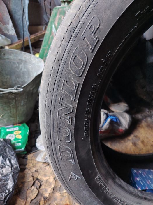 Продам шины 235/55 R18