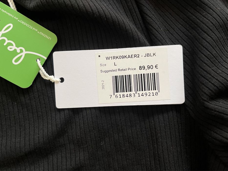 Rochie Guess mărime 36 / S neagra mulata