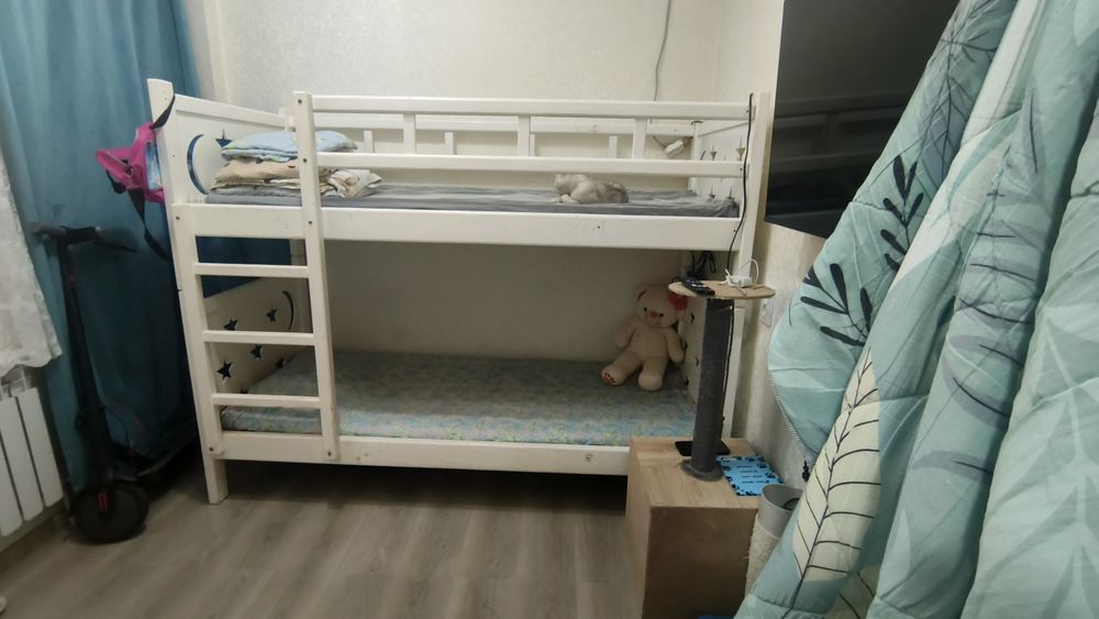 Продаётся детская кровать двухъярусная