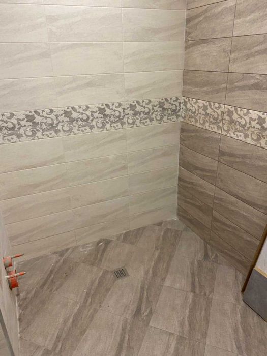 Продава се Тристаен апартамент в Хасково, Център - 95 кв.м за 1106 €/кв.м - Снимка #9