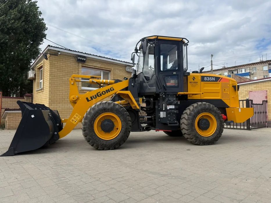 Рассрочка 0%. Предоплата 30%. Фронтальный Погрузчик 835N