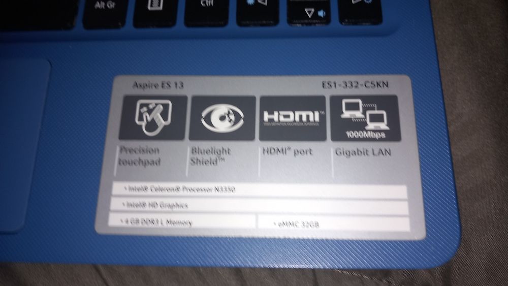 Продавам Лаптоп Acer