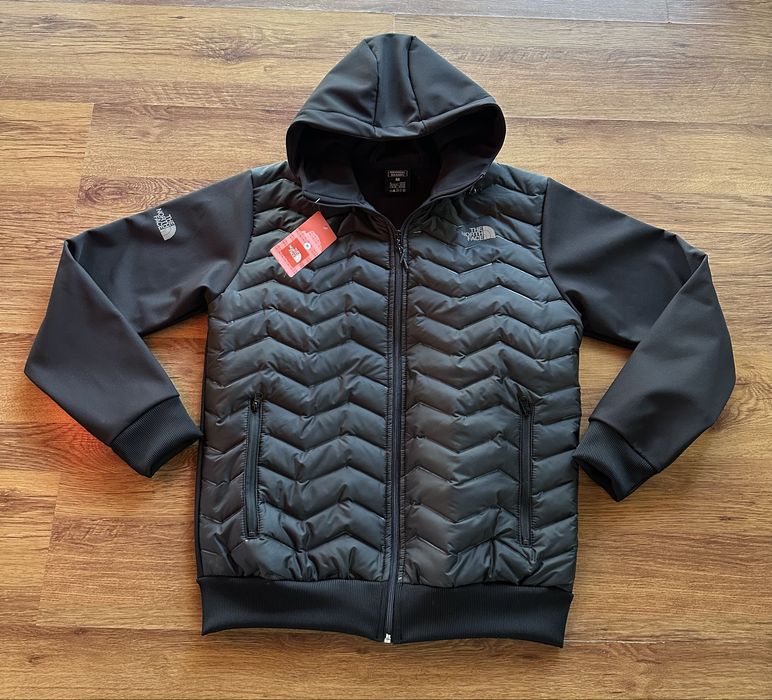 Мъжко,черно НЕПРОМОКАЕМО яке The North Face