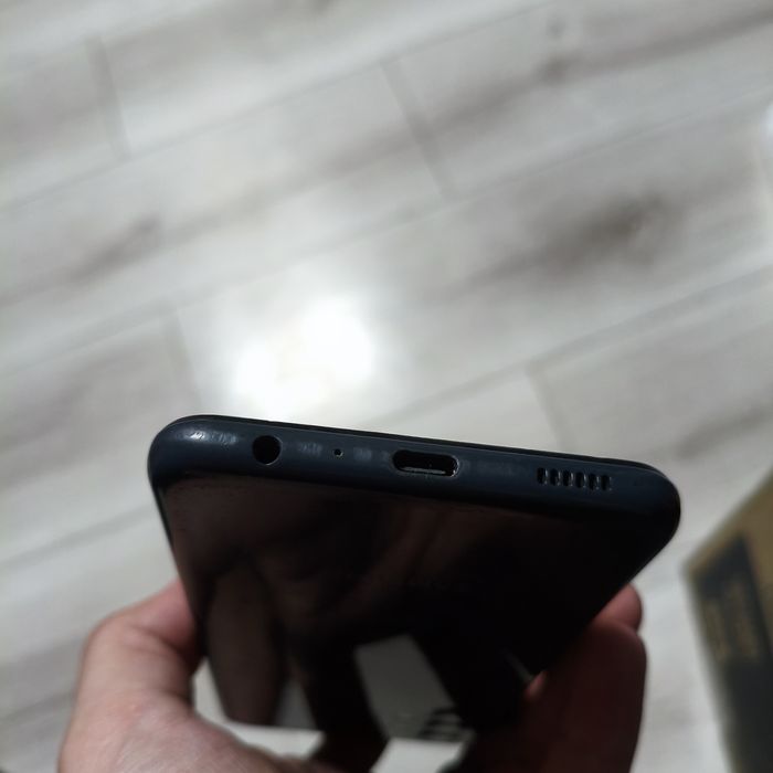 Samsung Galaxy A13 Дисплей разбит