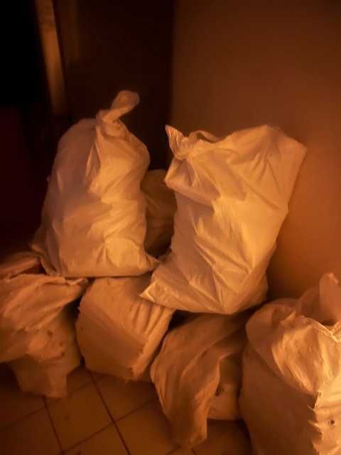 7 кв/м буков паркет свален и сложен в чували!