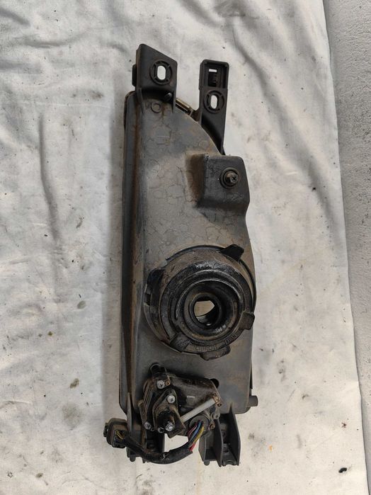 Оригинален фар Субару  Subaru Impreza 92-01