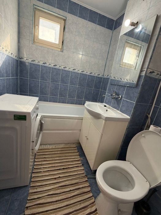 De închiriat apartament cu 2 camere