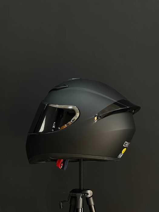 Мотошлем Qike Black Matt