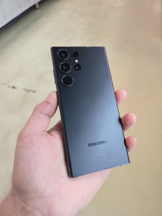 Samsung S23 Ultra 12/512гб