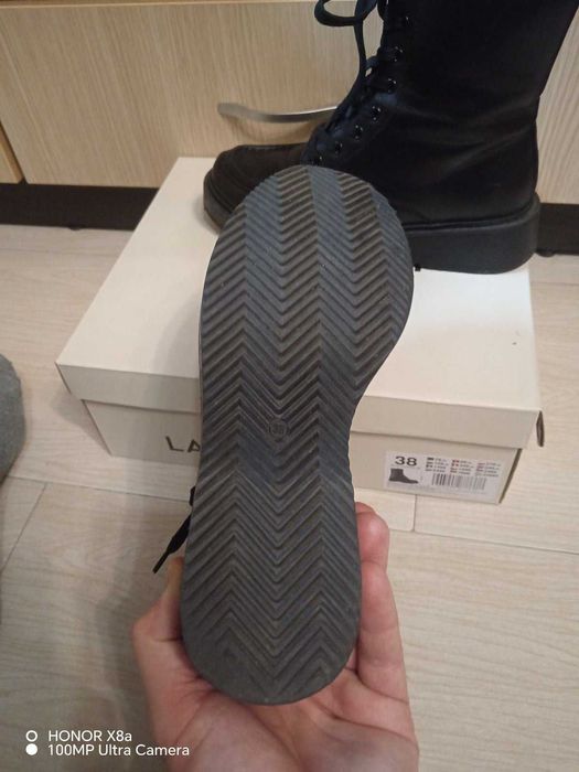 Дамски кожени боти 38