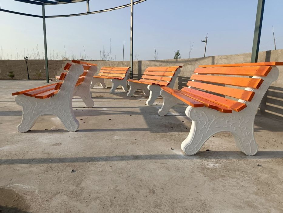 Mramor skameyka, urna, vazon