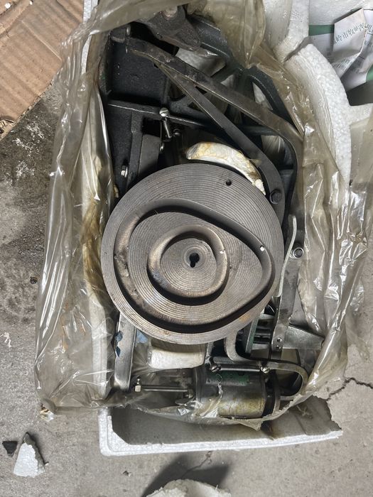 Швейная машина