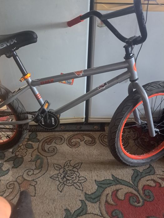 Продам BMX  Срочно