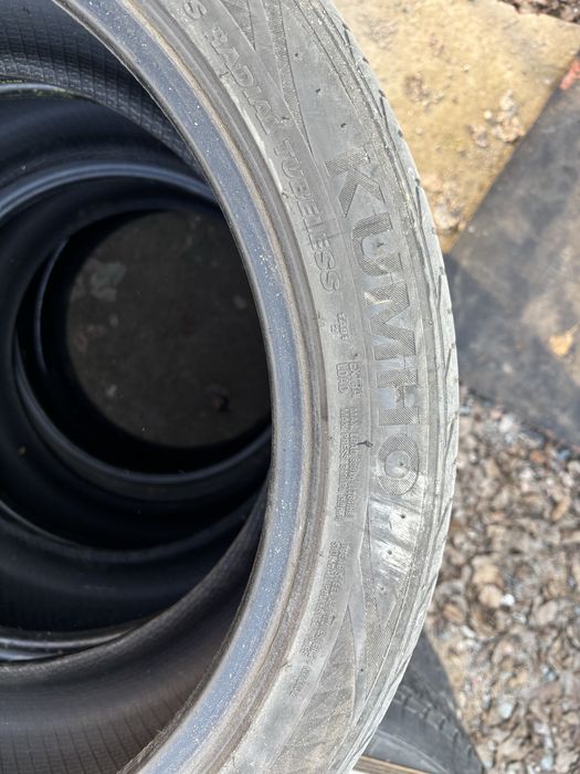 Продам шины Кумхо (kumho)  255x40x19