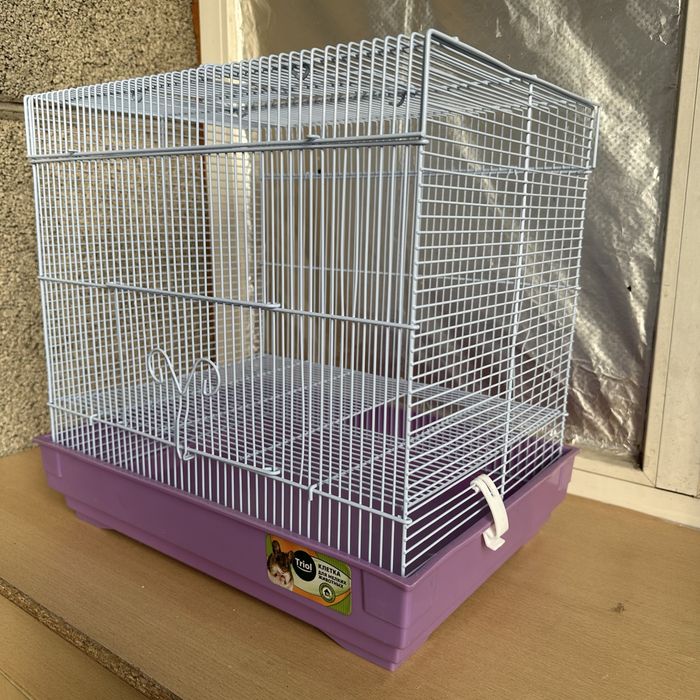 Клетка для попугаев, хомяков + игрушки